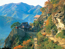 秋の山寺