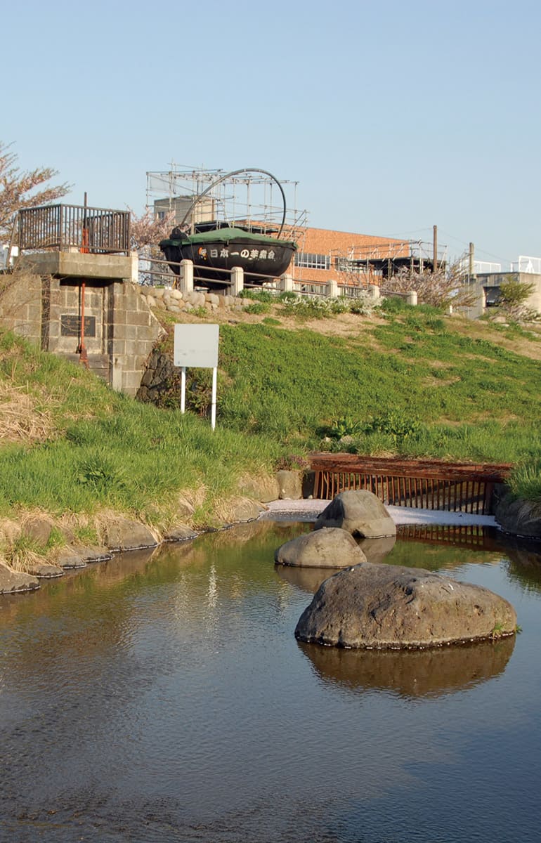 宮町堰（馬見ヶ崎親水空間）