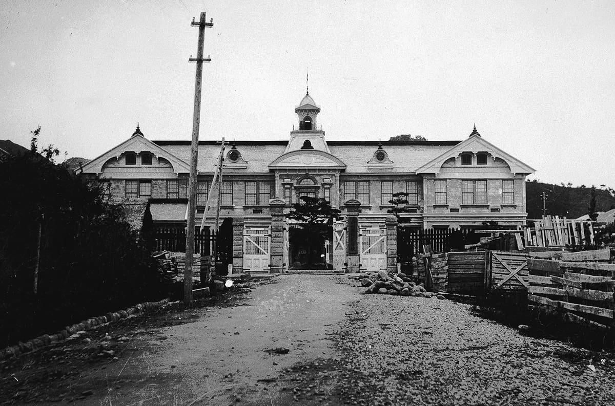 旧山形師範学校（文）