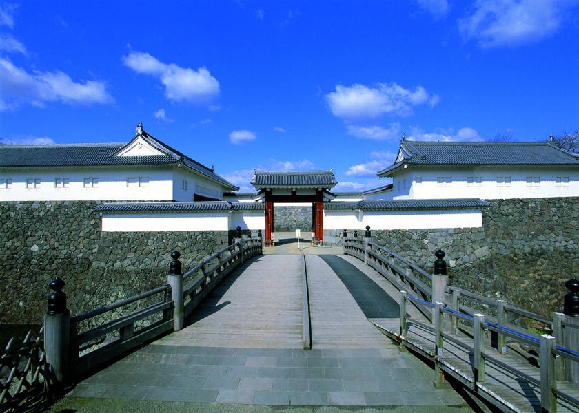二ノ丸東大手門